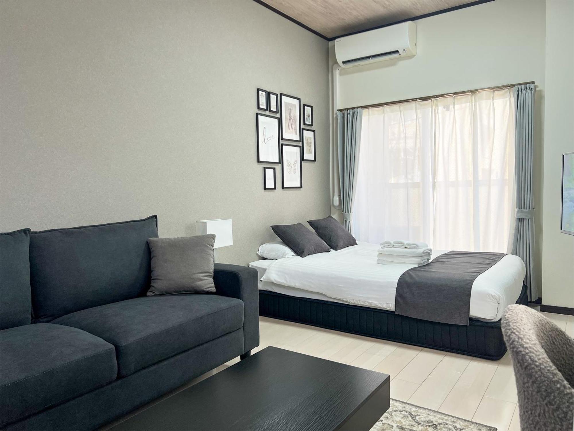 Lion Heiwa Odori Apartment Hiroshima Exterior photo