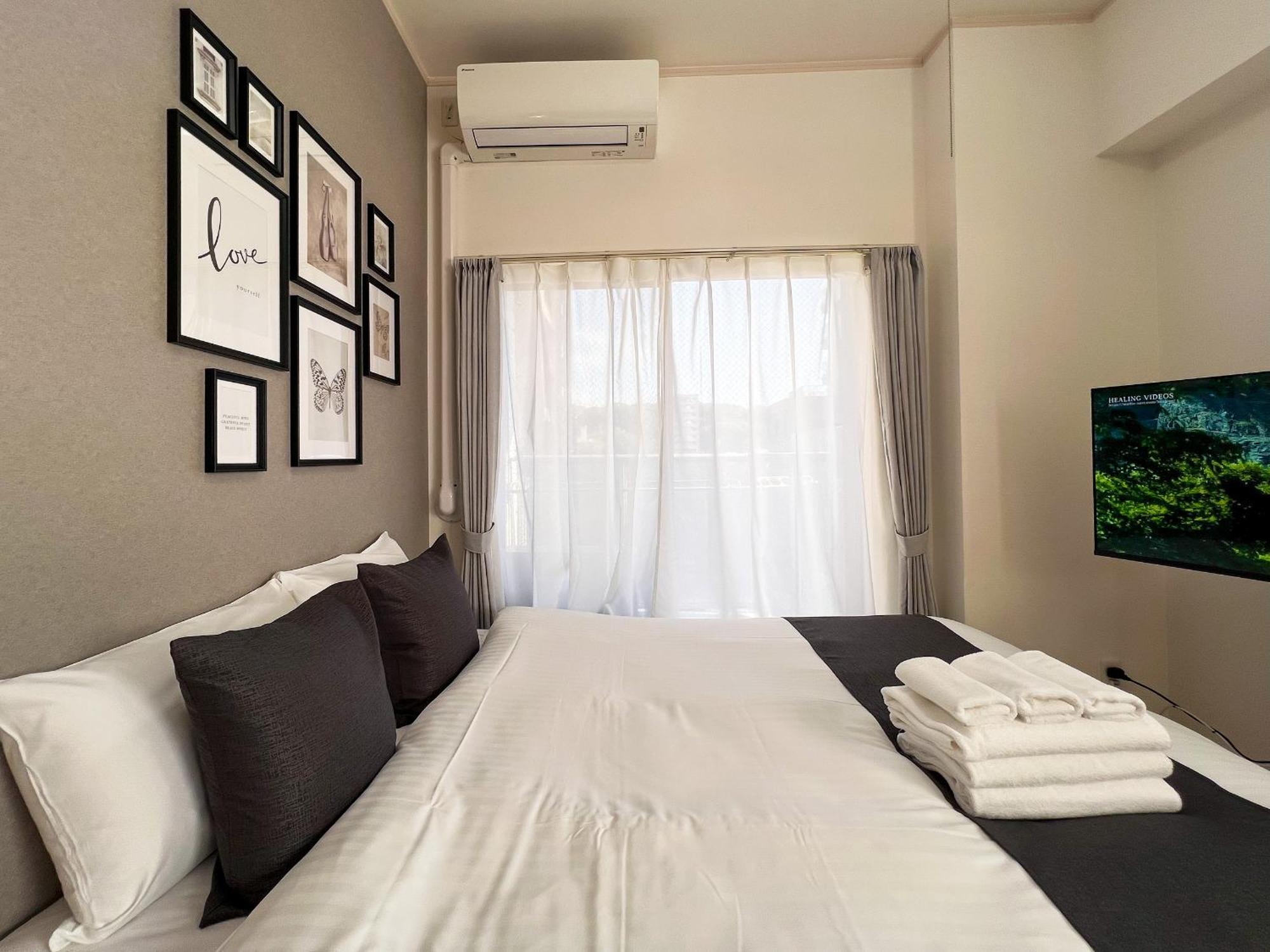 Lion Heiwa Odori Apartment Hiroshima Exterior photo